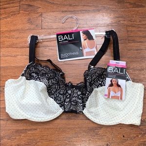 New with tags BALI Smoothing Underwire